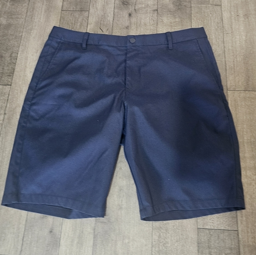 Puma Golf Shorts Size 38 {Bx22}